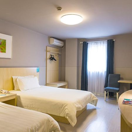 Jinjiang Inn - Ningbo Zhaohui Road מראה חיצוני תמונה